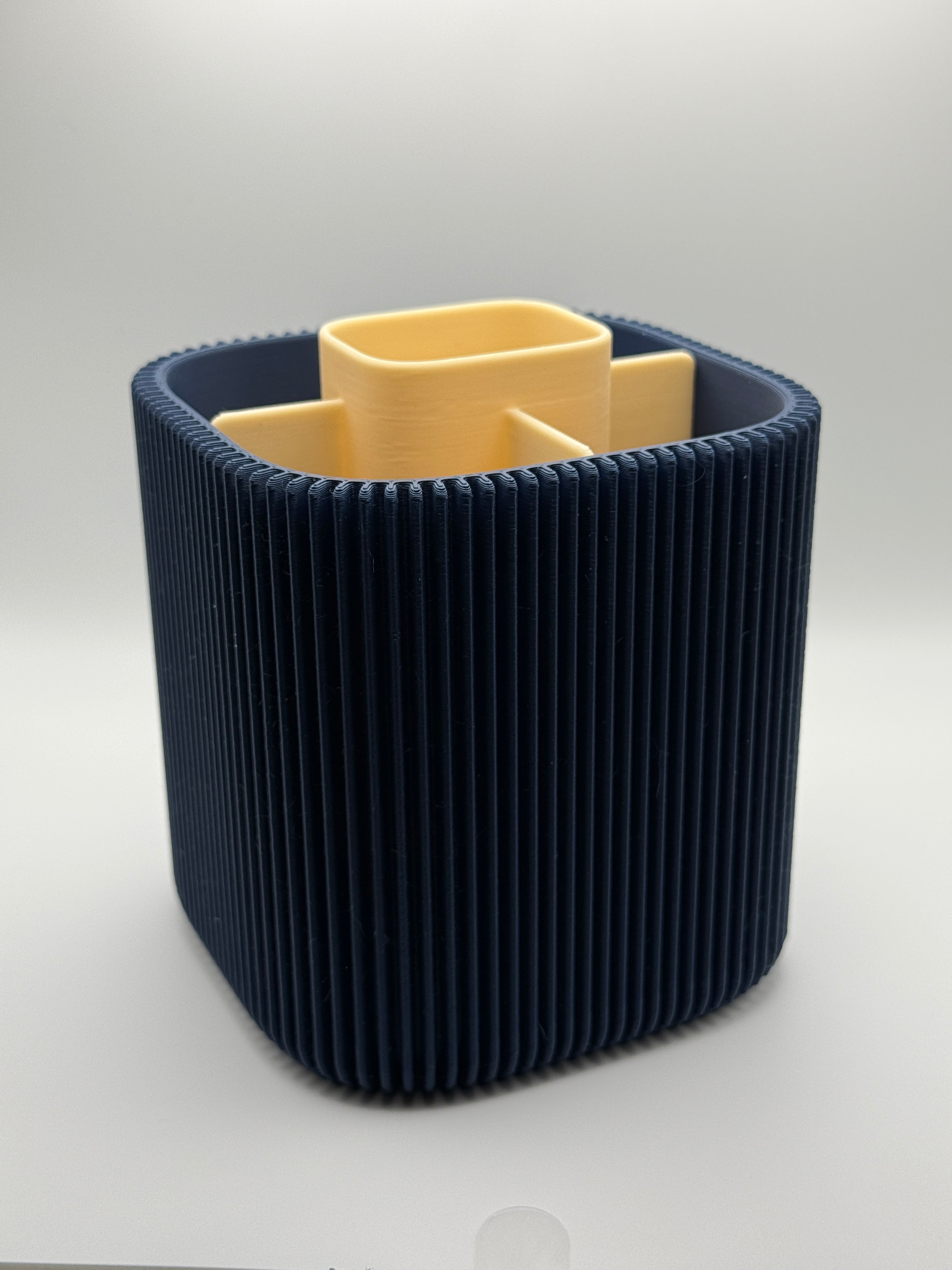 Desk Organizer / Brush Holder